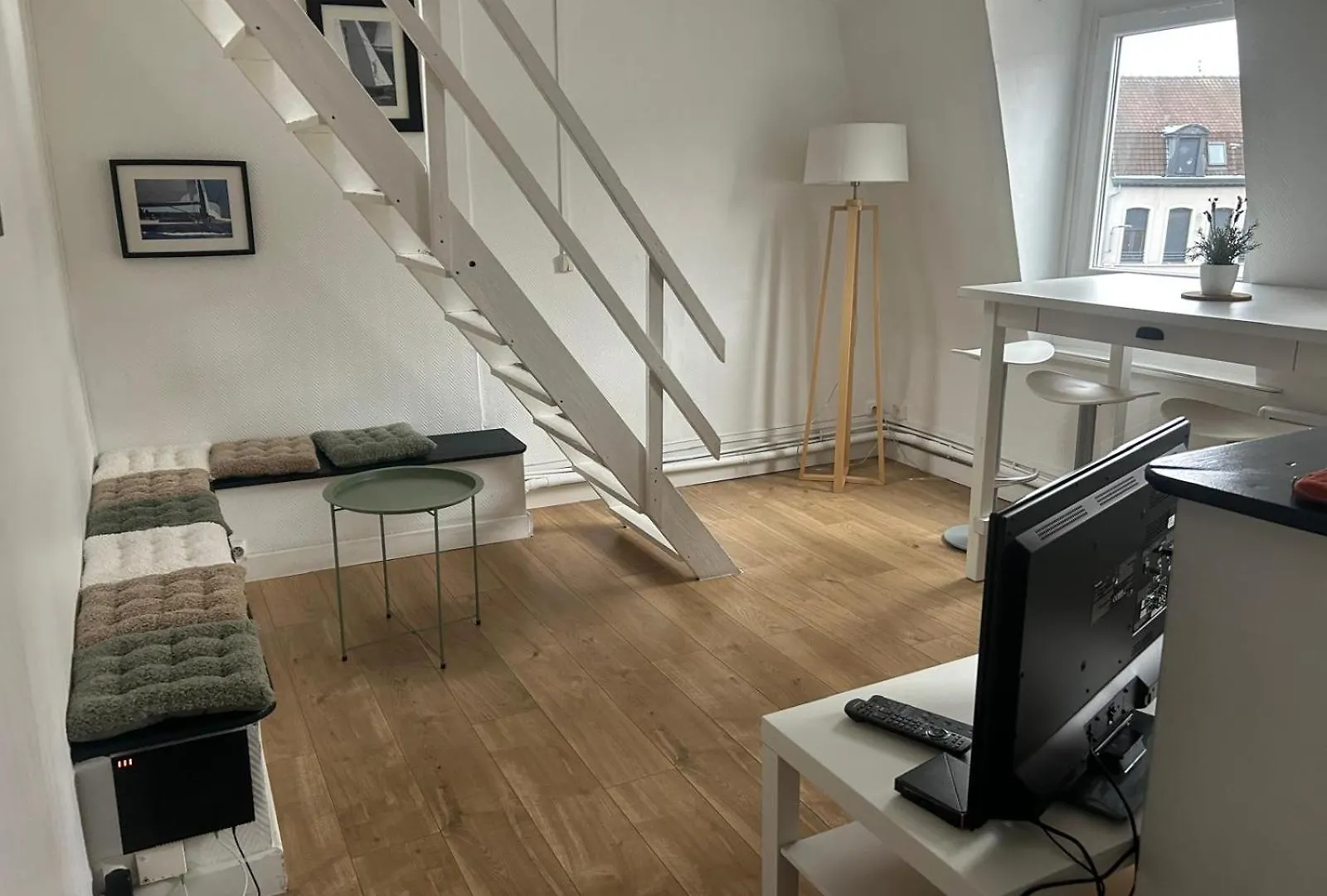 Lille Moulin, Duplex Lumineux 4P Apartment France